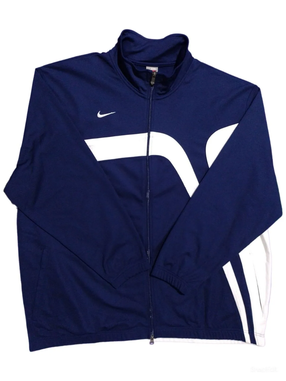 Campera NIKE - Talle XXL